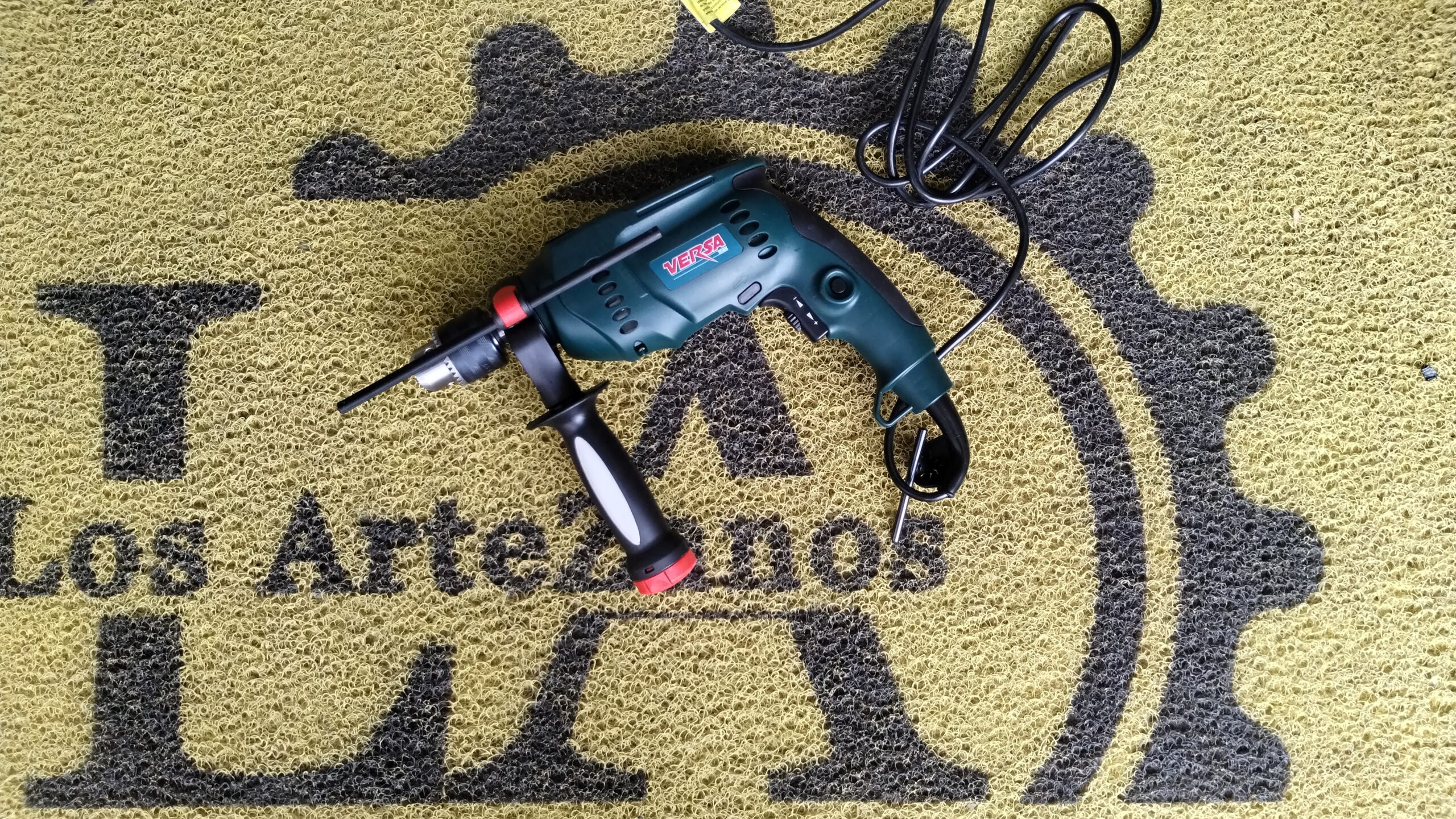 Taladro de impacto 13mm 750w - Image 2